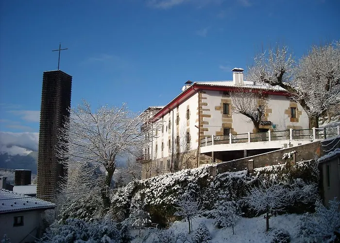 Goiko-benta Ostatua * Oñate